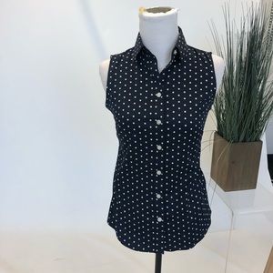 Banana Republic size 0 “no iron” sleeeveless shirt